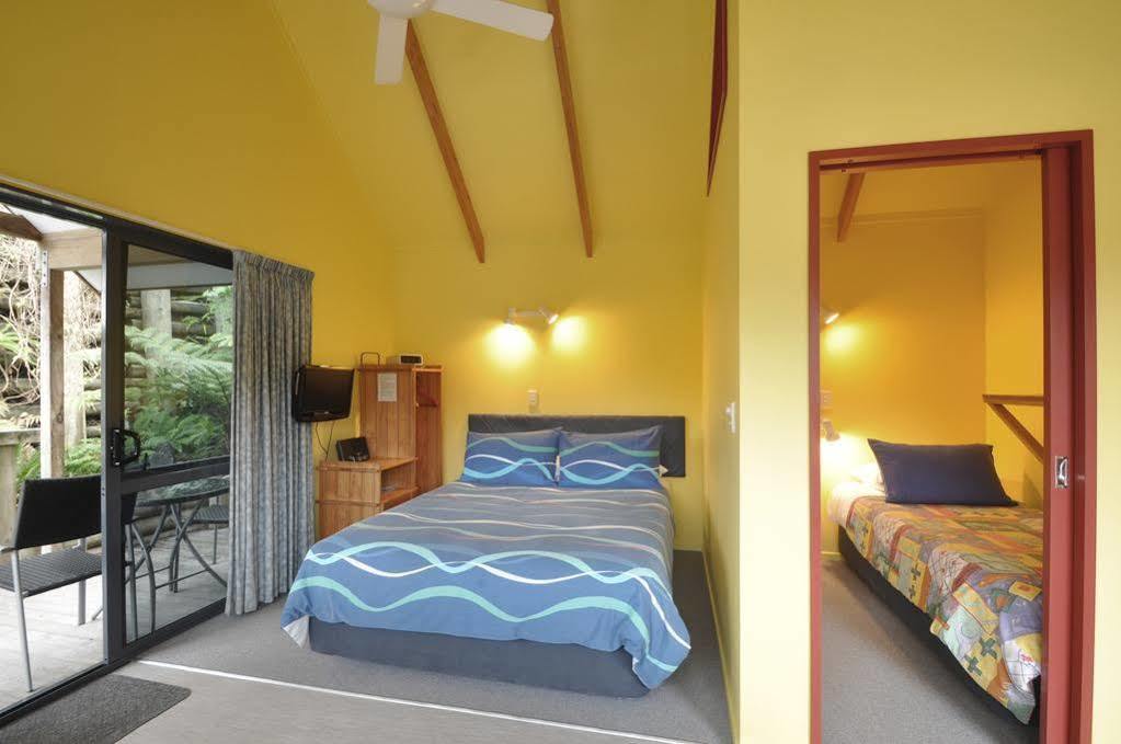 Bay Cabinz Motel Paihia Exteriör bild